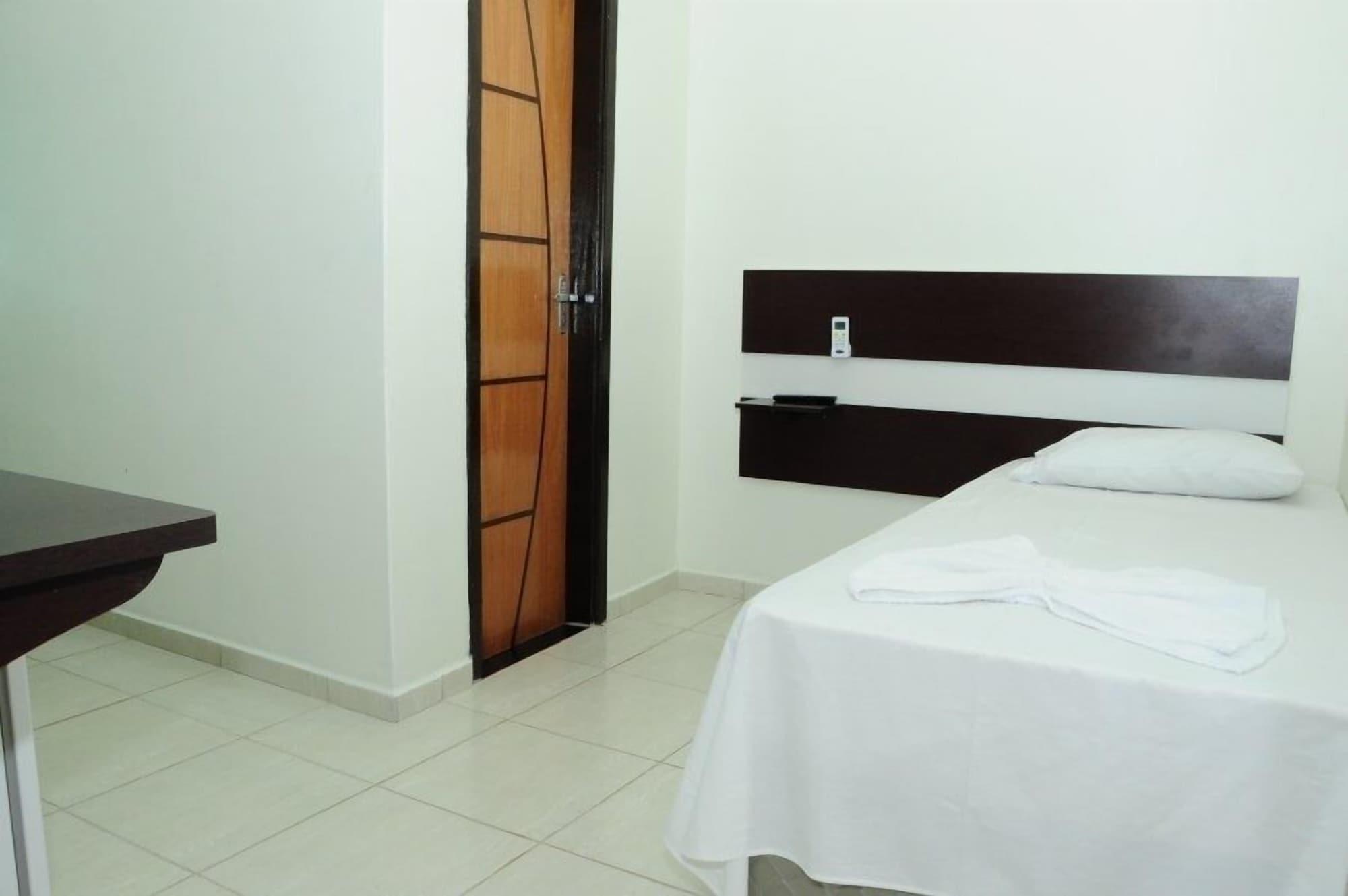 Eder Hotel กากวา ภายนอก รูปภาพ